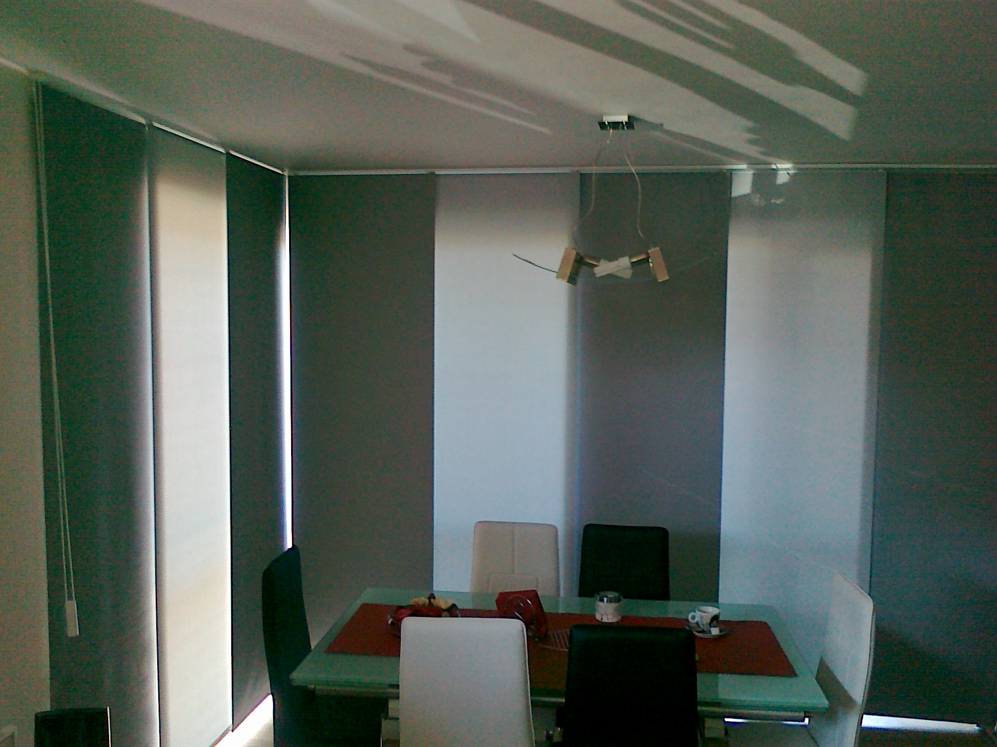 Současné trendy v interiérovém látkovém stínění